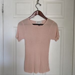Small pink vintage textured tee